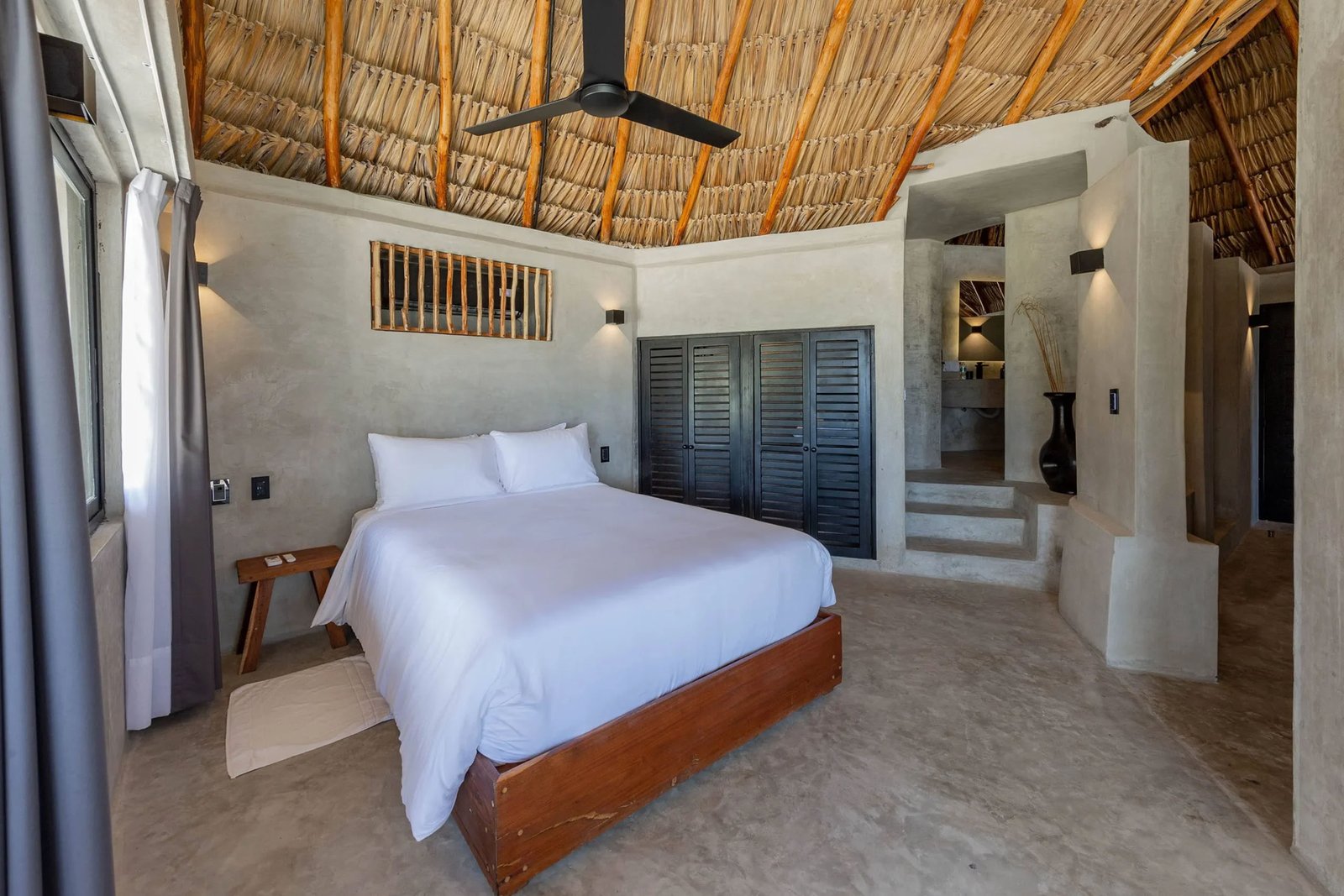 Empress.webp_0001_Empress-Suite-6_11zon-scaled