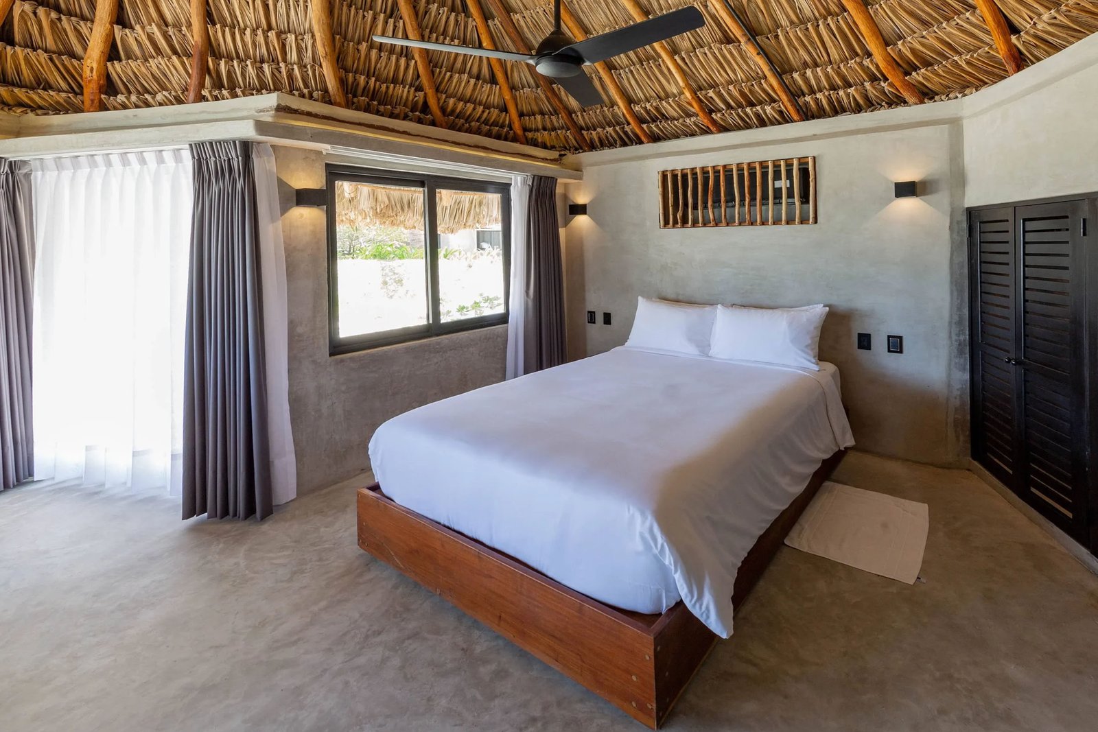 Empress.webp_0003_Empress-Suite-5_11zon-scaled