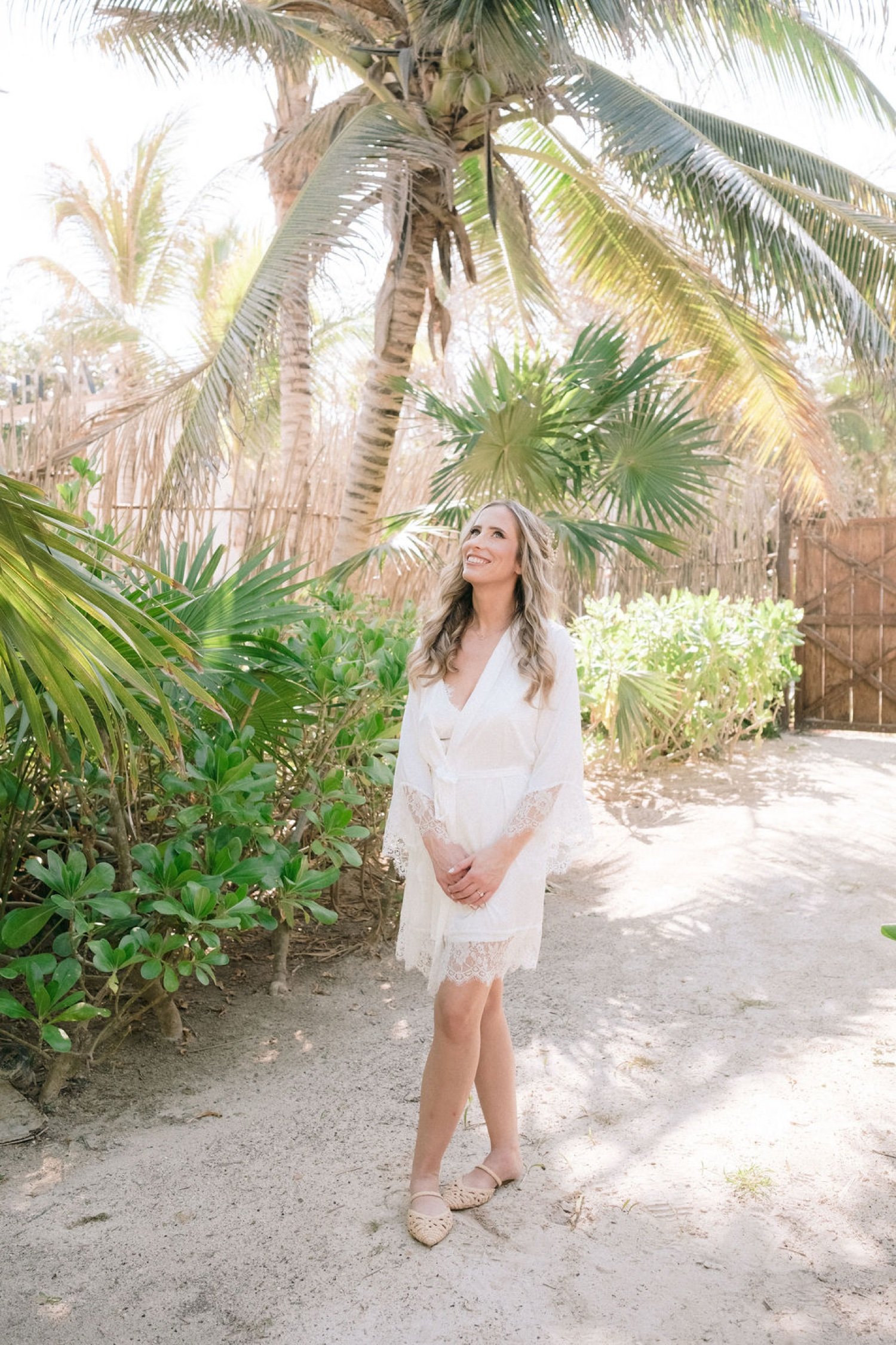 Bride-during-getting-ready-at-Akna-Tulum,-intimate-portrait-with-natural-light-before-the-wedding-dress.jpg (1)