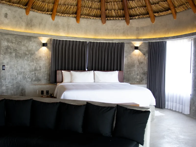 1 EMPEROR SUITE 3_11zon